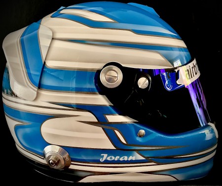Nieuwe helm met dank aan Airbrush Lijnden